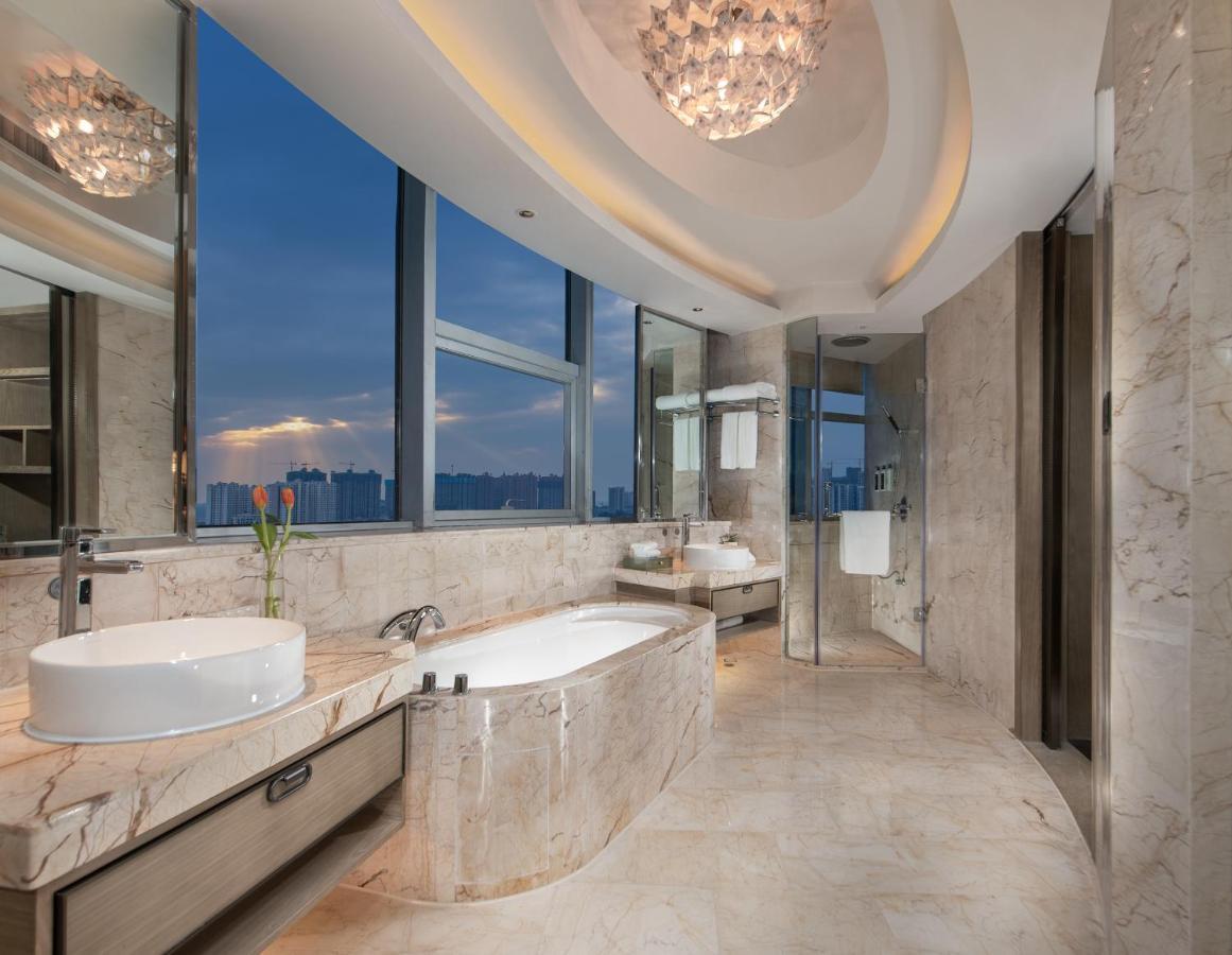 Golden Shining New Century Grand Hotel Beihai Luaran gambar